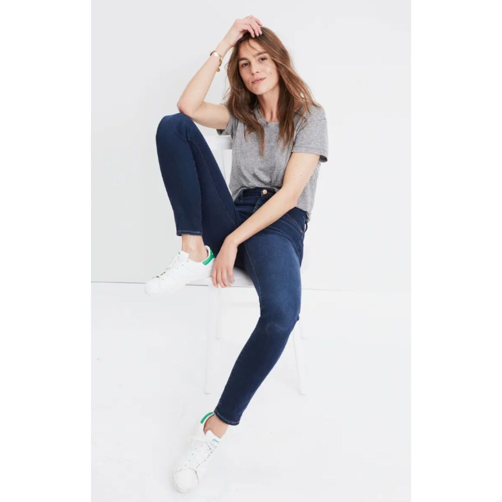 Madewell 10-Inch High Rise Skinny Dark Wash Jeans with Raw Hem Zip Fly Sz 25
